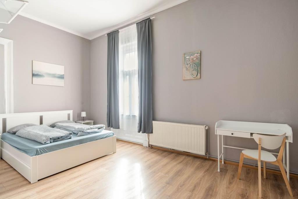 Queen Erzsebet apartment Boedapest Buitenkant foto